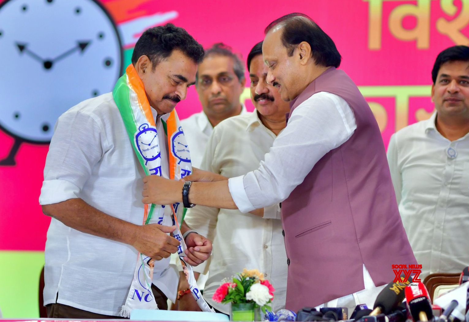 Mumbai: el actor Sayaji Shinde se une a NCP #Gallery