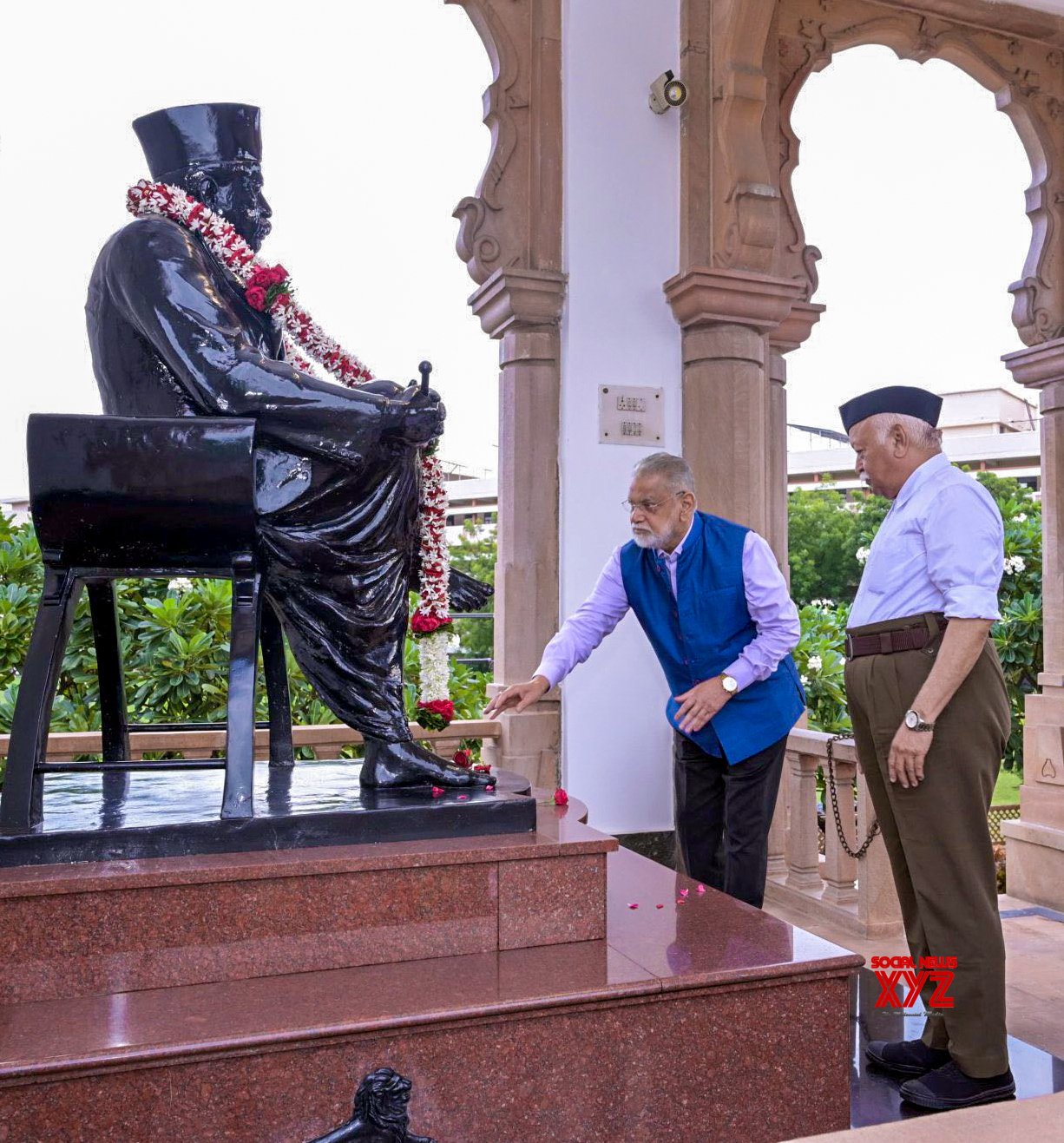 Nagpur: Mohan Bhagwat and K. Radhakrishnan Pay Tributes on RSS Foundation Day #Gallery