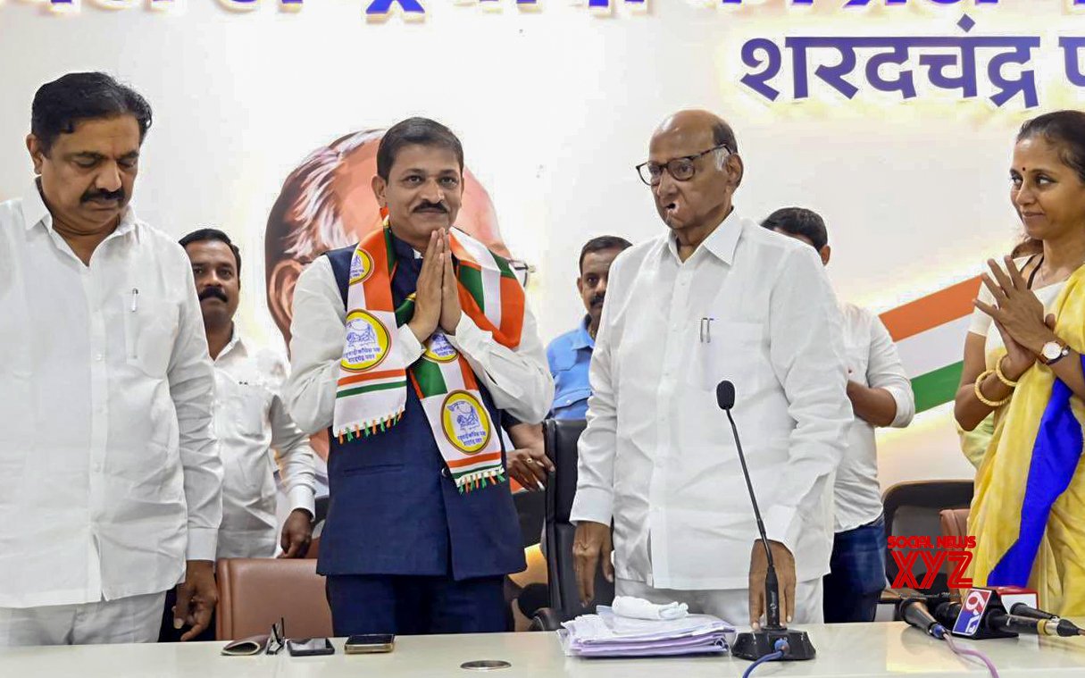 Mumbai: Charan Waghmare se une al Partido del Congreso Nacionalista (NCP #Galería