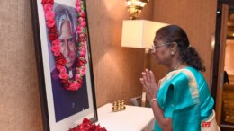 Algiers: President Droupadi Murmu pays floral tribute to former President and Missile Man of India, Dr. A.P.J. Abdul Kalam, on his birth anniversary during her ongoing visit to Algeria, in Algiers on Tuesday, October 15, 2024. (Photo: IANS)