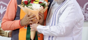 Panchkula: Union Home Minister Amit Shah  congratulates Haryana CM Nayab Singh Saini after he was unanimously elected as the leader of the BJP legislature party, in Panchkula on Wednesday, October 16, 2024. (Photo: IANS)