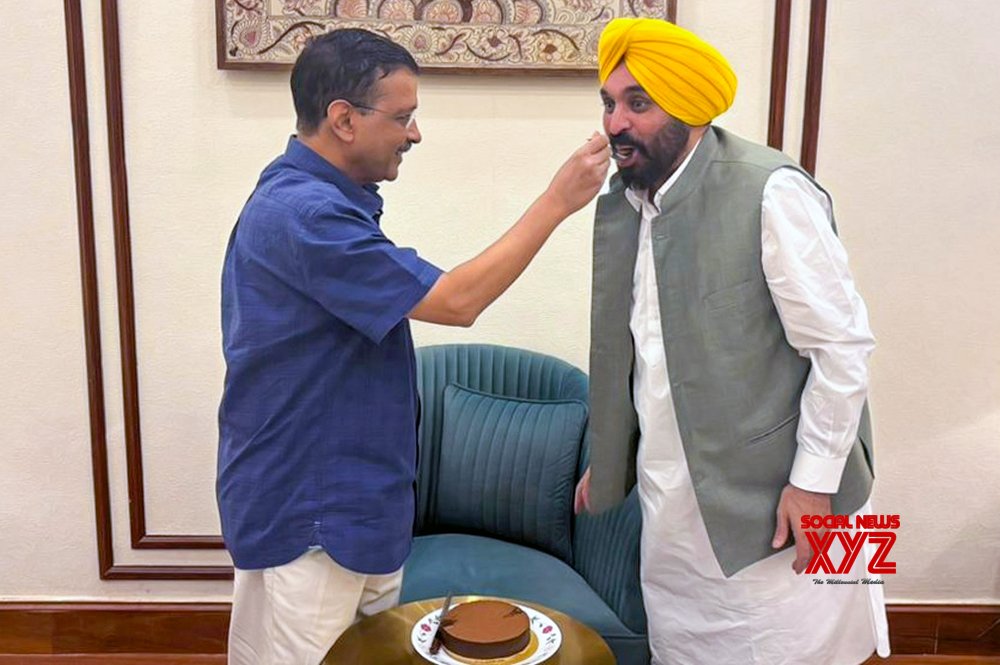 Chandigarh: el ex CM Arvind Kejriwal desea a Punjab CM Bhagwant Mann en su cumpleaños #Galería