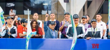 New Delhi: Chief of Defence Staff (CDS) General Anil Chauhan flags off the 'Vedanta Delhi Half Marathon' at Jawaharlal Nehru Stadium in New Delhi on Sunday, October 20, 2024. (Photo: IANS)