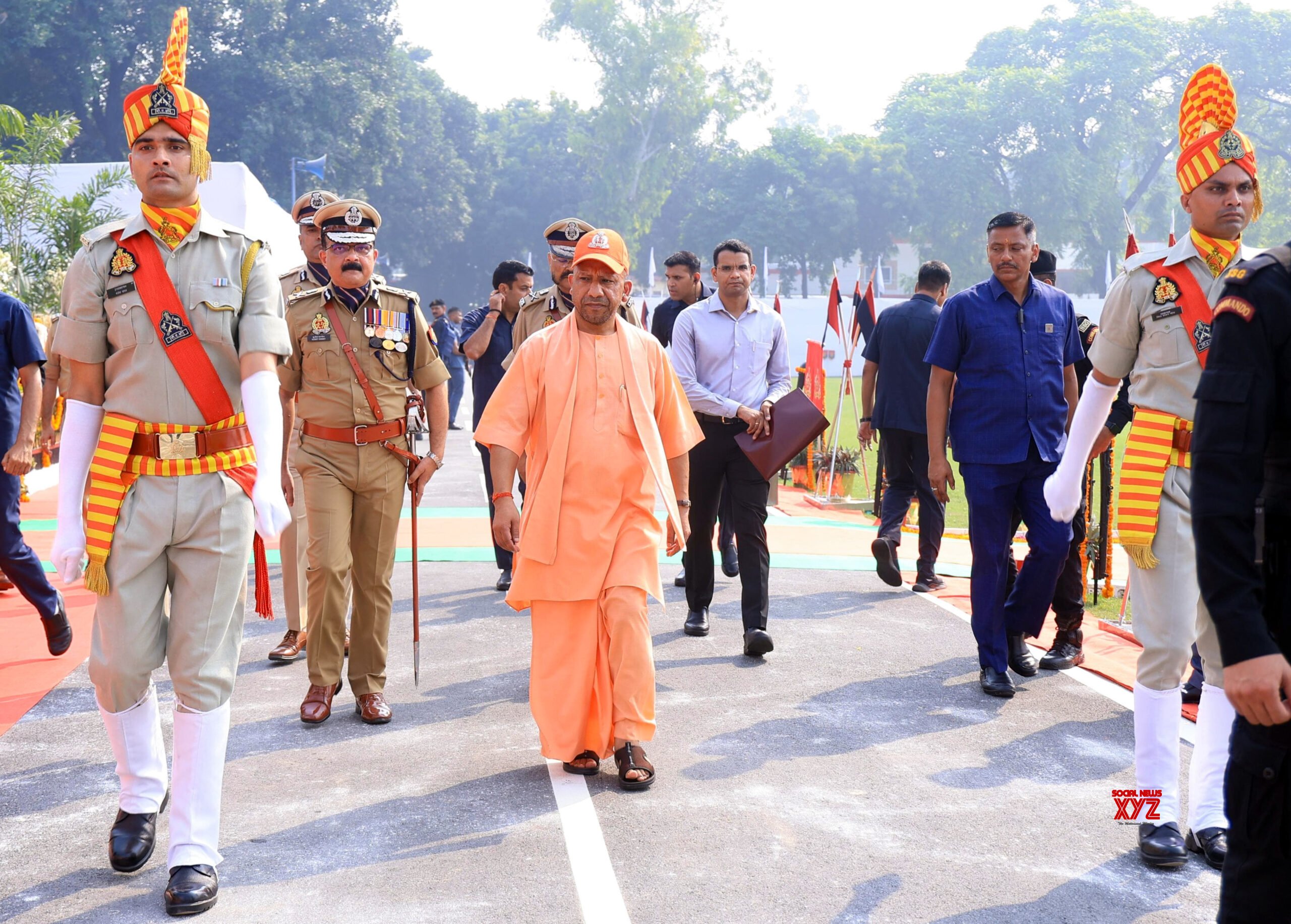 Lucknow: Ministro Principal de Uttar Pradesh, Yogi Adityanath #Galería