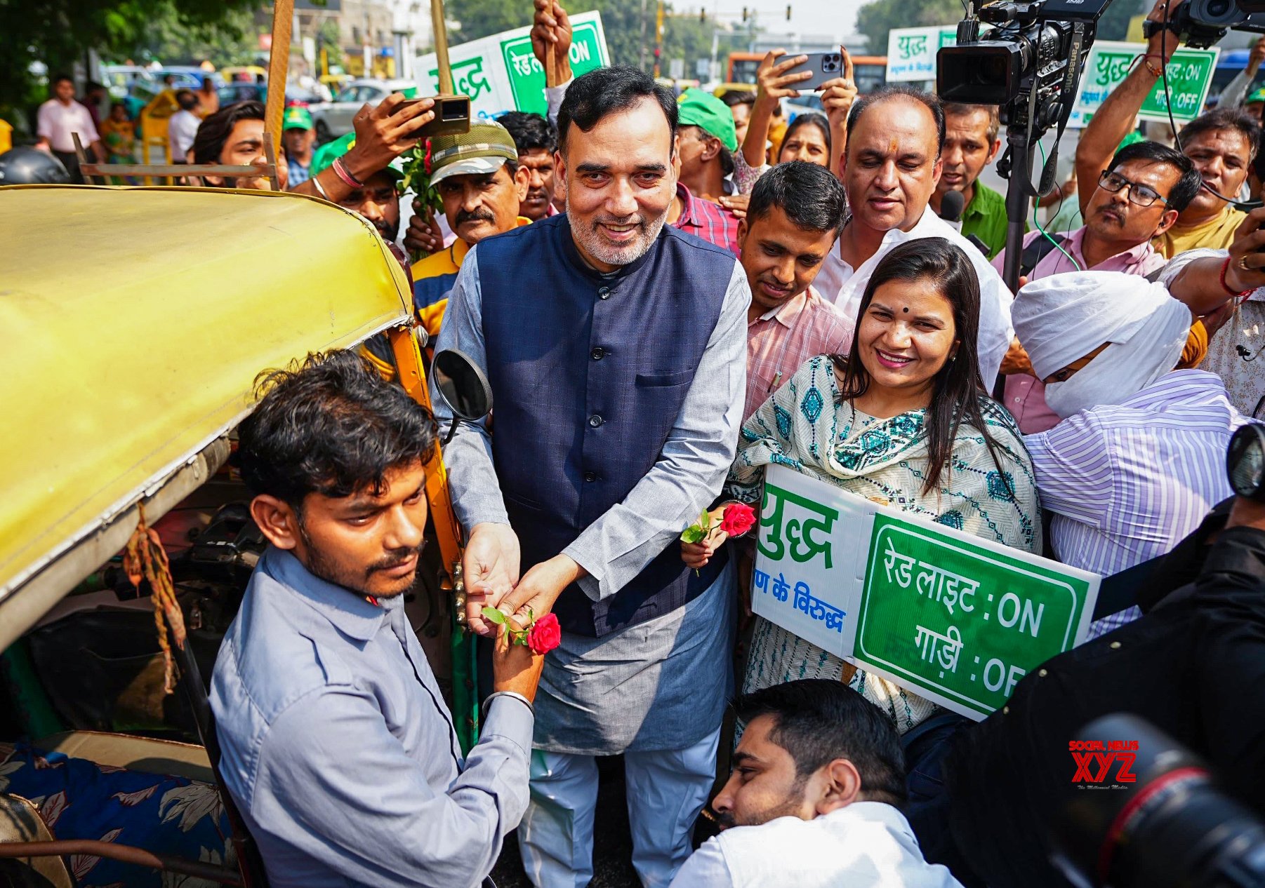 Nueva Delhi: Lanzamiento de la campaña Luz roja encendida - Gaadi Off #Galería