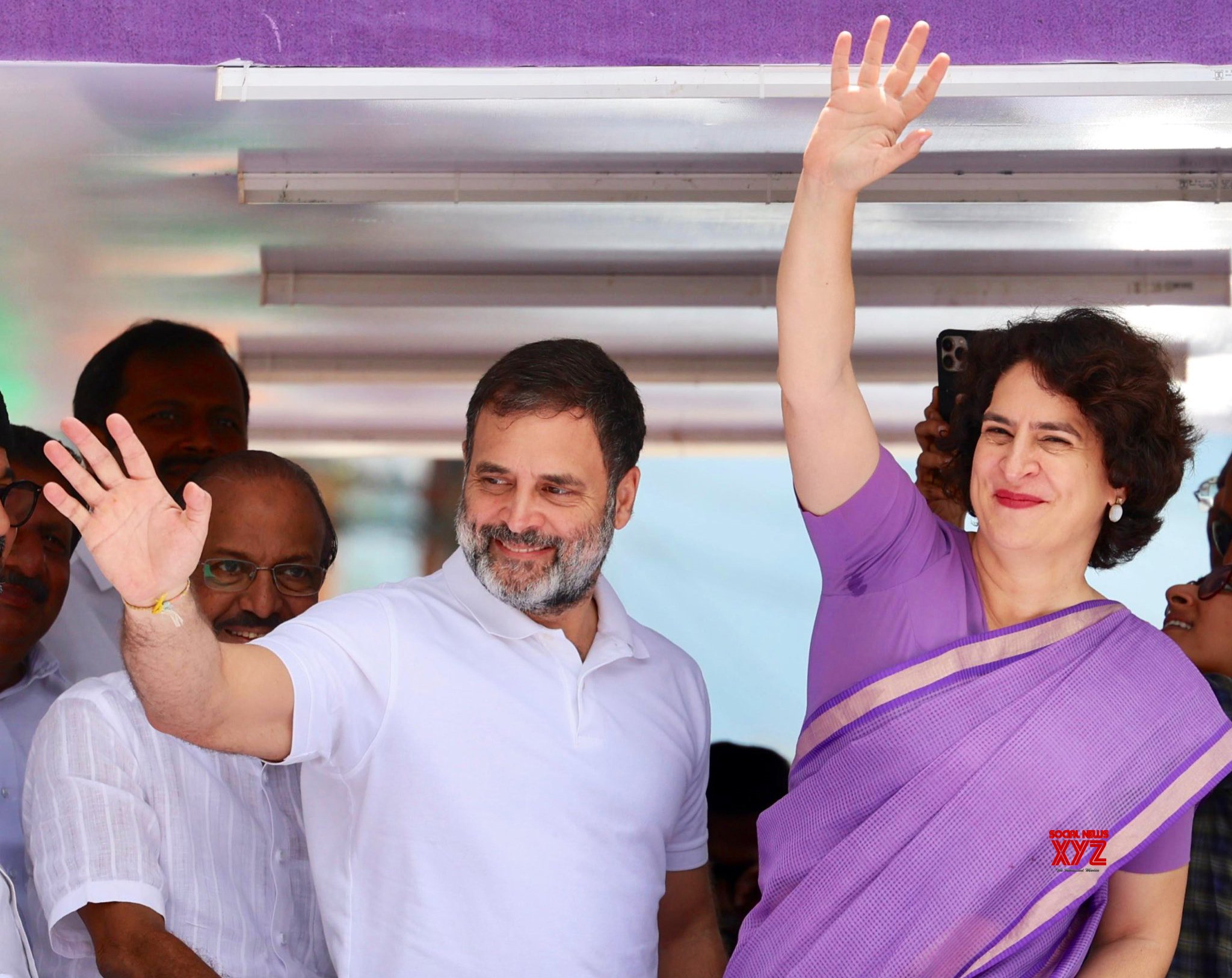 Wayanad: la candidata al Congreso Priyanka Gandhi Vadra realiza una gira antes de presentar los documentos de nominación - #Gallery