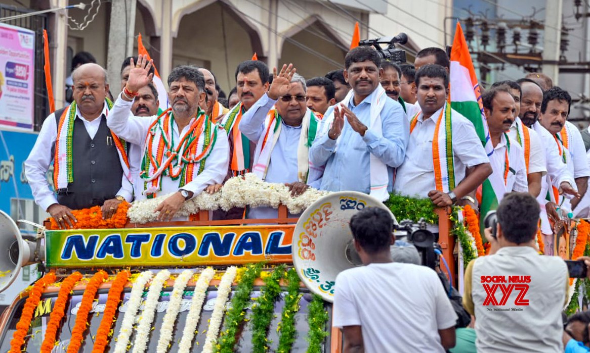 Bengaluru: Karnataka CM and DCM during a roadshow for Karnataka By poll Elections #Gallery