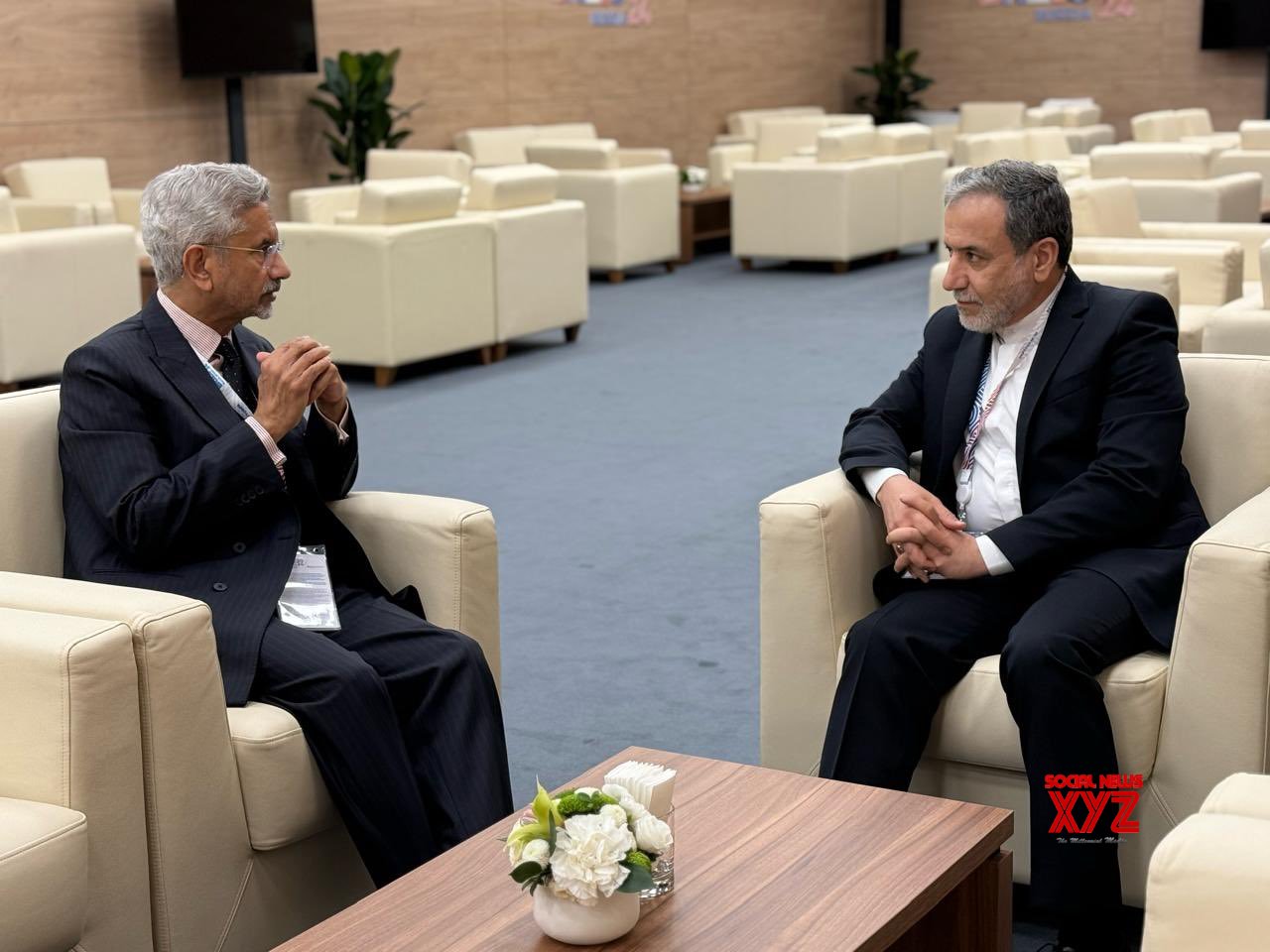 Kazan: External Affairs Minister meets Iranian Foreign Minister #Gallery