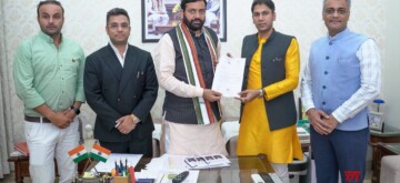 Chandigarh: Member of Parliament Frankfurt, Germany Rahul Kamboj calls on Haryana Chief Minister Nayab Singh Saini in Chandigarh on Friday, October 25, 2024. (Photo: IANS)