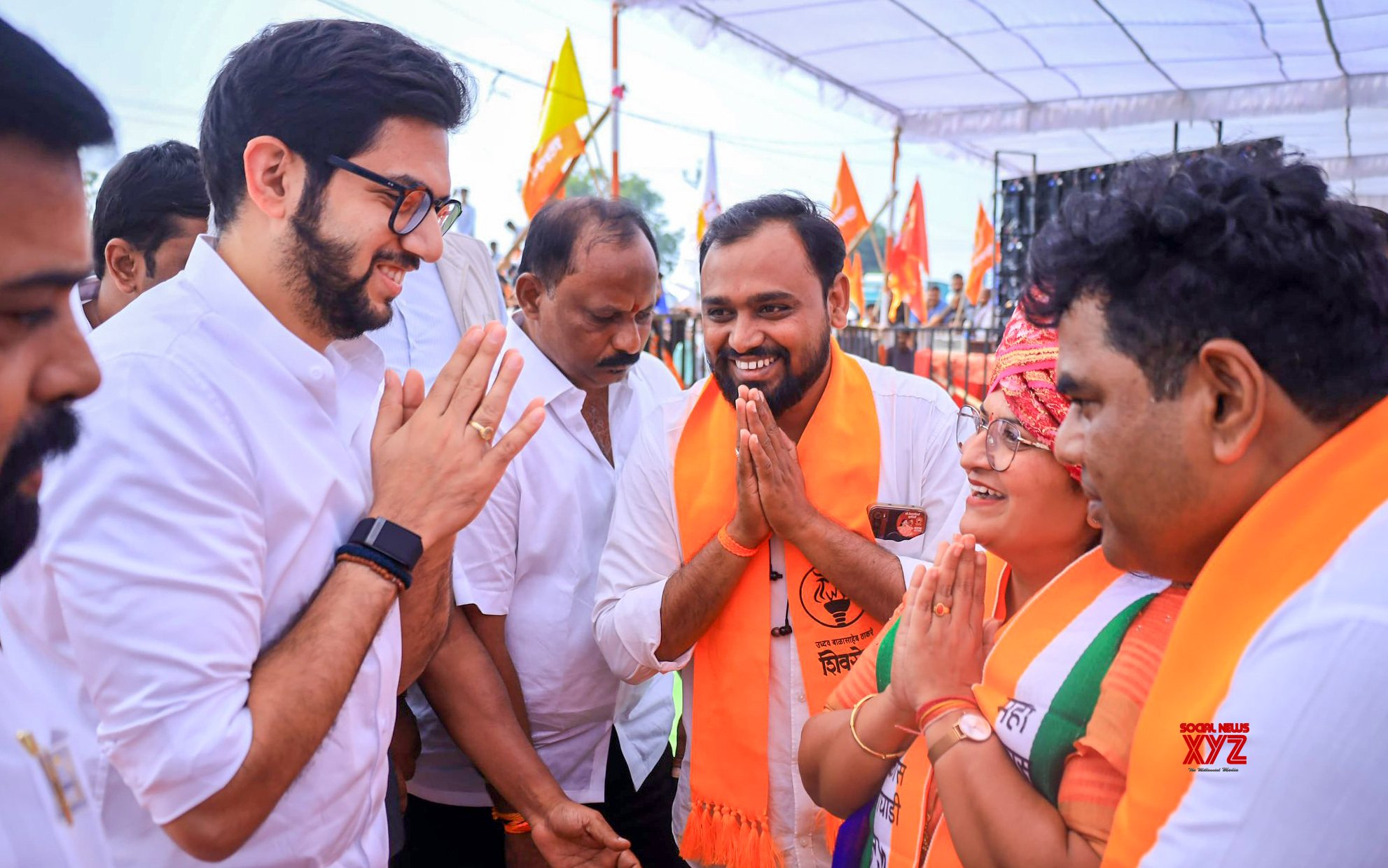 Jalgaon: el líder de Shiv Sena, MLA Aditya Thackeray, está haciendo campaña #Galería