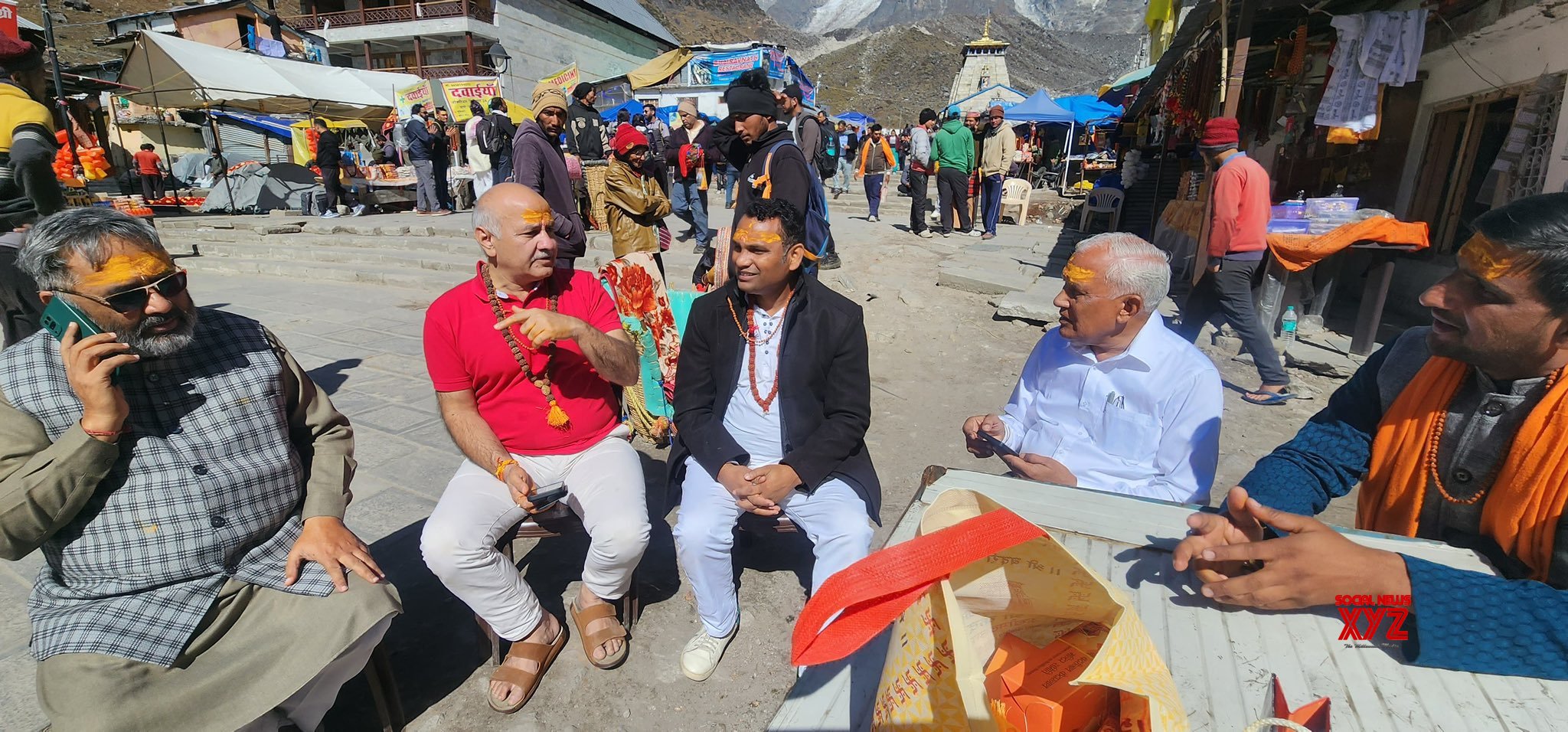 Rudraprayag: El ex MCD de Delhi, Manish Sisodia, visita el templo de Kedarnath Dham #Galería