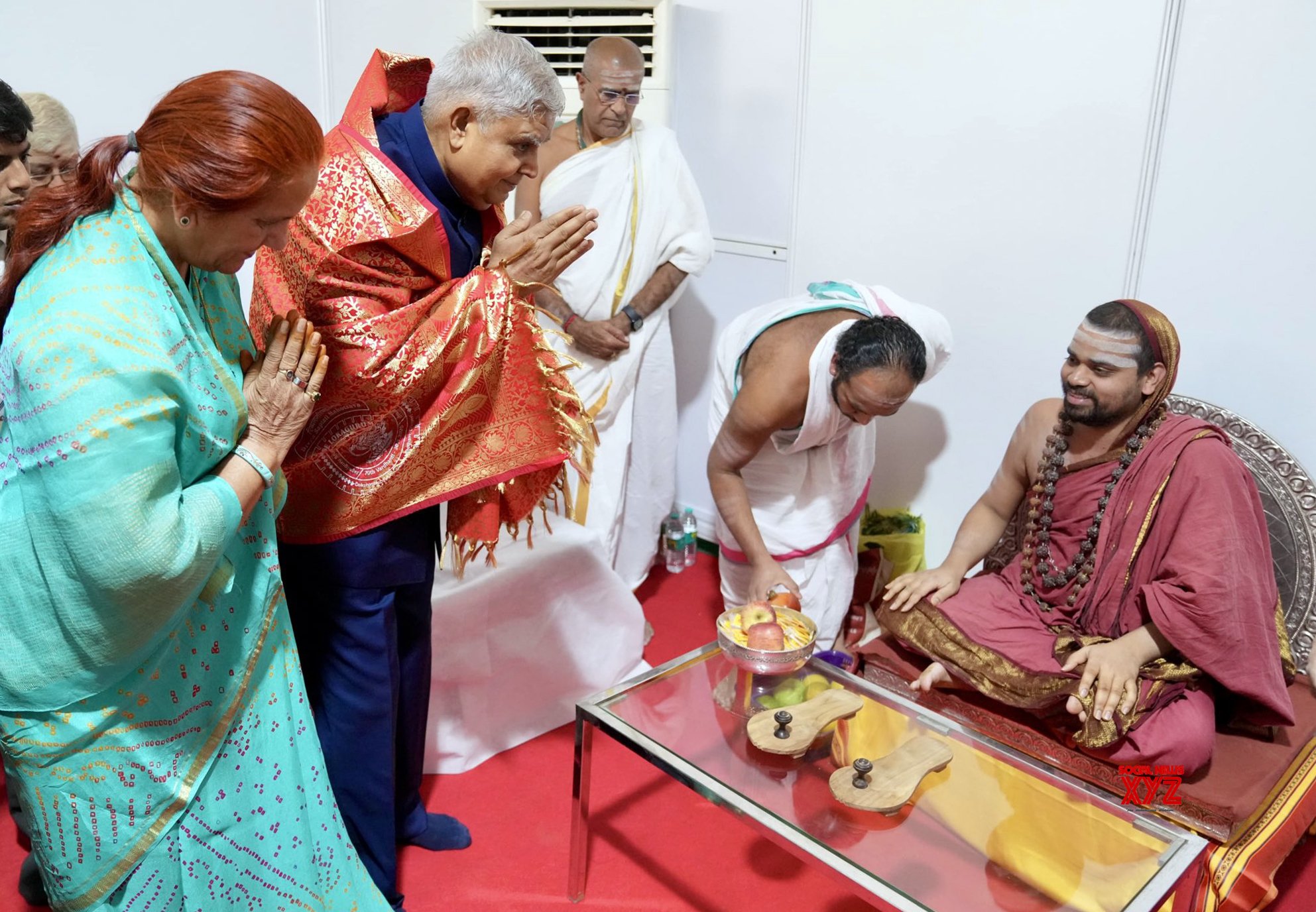 Bengaluru: el vicepresidente Jagdeep Dhankhar se reúne con Jagadguru Shankaracharya #Galería