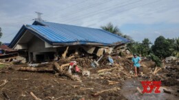 (241025) -- BATANGAS PROVINCE, Oct. 25, 2024 (Xinhua) -- A house is buried in mud and debris after a landslide in Batangas Province, the Philippines, Oct. 25, 2024. The death toll from tropical storm Trami that slammed into the Philippines this week has risen to 81, with around 20 other people still missing, due to massive flooding and landslides, authorities said Friday.
Police said the deaths include 47 in Batangas province, south of Manila, and 28 in the Bicol region, southeast of Manila. (Xinhua/Rouelle Umali)