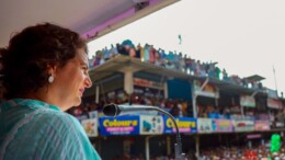 Wayanad: Congress General Secretary and party candidate Priyanka Gandhi Vadra addresses at the Engapuzha's corner meeting in Thiruvambady, Wayanad, on Tuesday, October 29, 2024. (Photo: IANS)