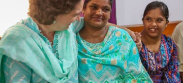 Kozhikode: Congress General Secretary and party candidate Priyanka Gandhi Vadra interacts with beneficiaries of the Kaithangu project during a visit to Kallurutty, Mukkam, Tuesday, October 29, 2024. (Photo: IANS)