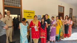 Faridabad: Voters stand in a queue to cast their votes in the Haryana Assembly elections in Faridabad on Saturday, October 05, 2024. (Photo: IANS/@ECISVEEP)