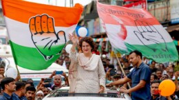 Kenichira : Congress General Secretary Priyanka Gandhi holds a roadshow ahead of Wayanad by-polls elections in Kenichira on Monday, November 4, 2024. (Photo: IANS)