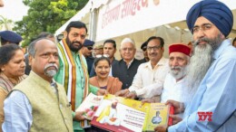 Panchkula: Haryana Chief Minister Nayab Saini at the inauguration of the 7-day 3rd Panchkula Book Fair at the Indradhanush Auditorium Complex, Panchkula, on Monday, November 04, 2024. (Photo: IANS)