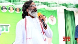 Saraikela: JMM President and Jharkhand Chief Minister Hemant Soren campaigns in support of party candidate ahead of Jharkhand assembly election in Saraikela  on Wednesday, November 6, 2024. (Photo: IANS)