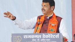 Satara: Deputy Chief Minister of Maharashtra Devendra Fadnavis campaigns in support of Karad-North BJP candidate Manoj Ghorpade in Satara on Wednesday, November 6, 2024. (Photo: IANS)