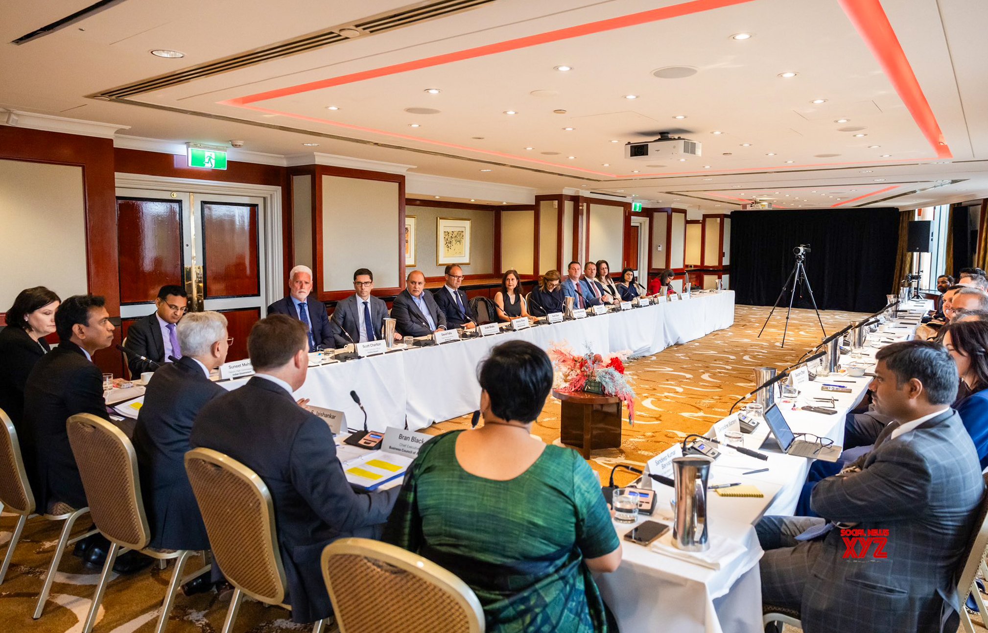 Sydney: EAM S. Jaishankar meets CEOs and business leaders #Gallery