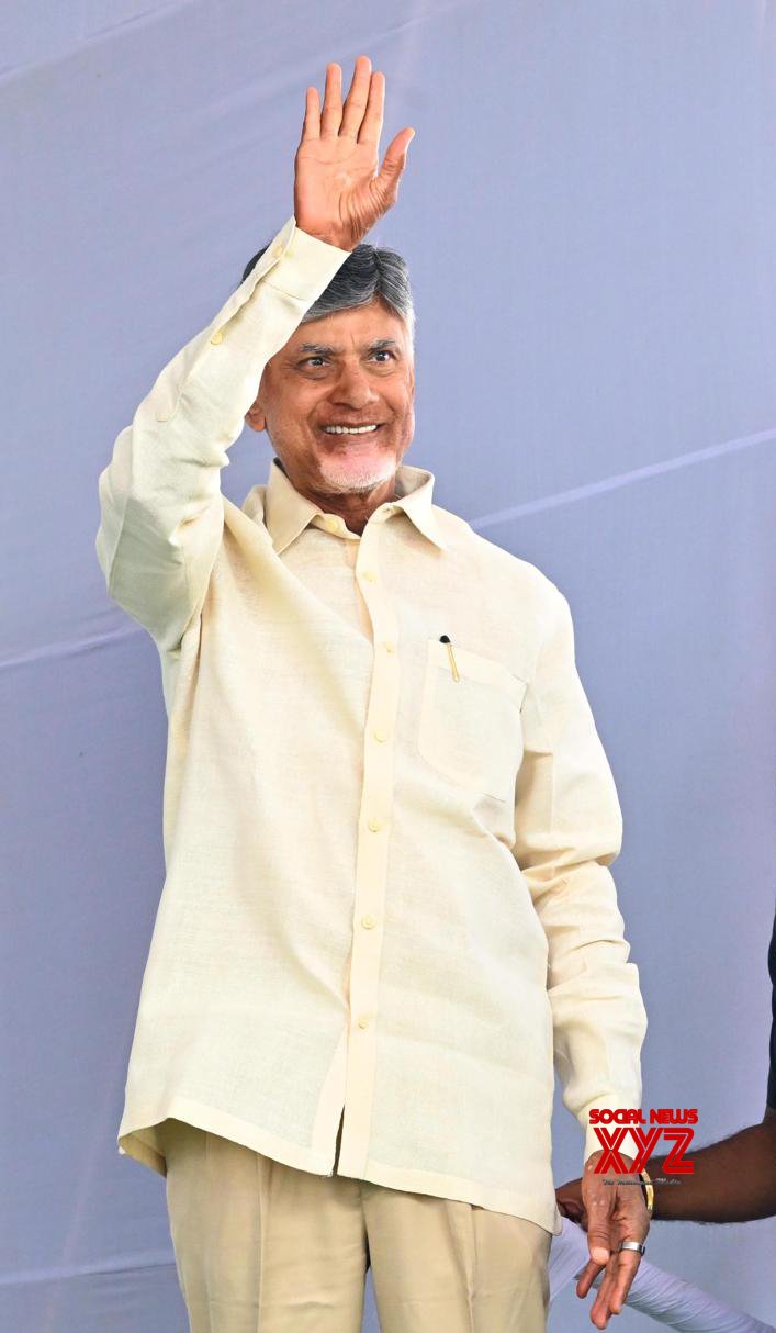 Guntur: Andhra Pradesh CM N Chandrababu Naidu at the inauguration and foundation stone laying ceremony of various power projects #Gallery