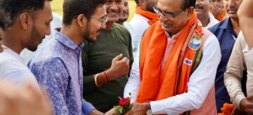 East Singhbhum: Union Minister and senior BJP leader Shivraj Singh Chouhan addresses a public meeting in support of BJP candidate Dineshanand Goswami from Baharagora assembly constituency ahead of the Jharkhand assembly election in East Singhbhum on Friday, November 08, 2024. (Photo: IANS)