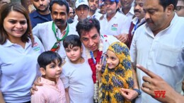 New Delhi: Delhi Pradesh Congress Committee (DPCC) President Devendra Yadav  with supporters during 'Delhi Nyay Yatra'  in New Delhi on Friday November 08, 2024. (Photo: IANS)