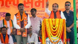 Hazaribagh: Union Minister Shivraj Singh Chouhan campaigns in support of party candidate Roshan Lal Choudhary ahead of the Jharkhand assembly elections in Barkagaon, Hazaribagh, on Saturday, November 9, 2024. (Photo: IANS)