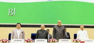 New Delhi: Vice President Jagdeep Dhankhar attends the culmination of the Silver Jubilee celebrations of the Maharaja Agrasen Technical Education Society (MATES) at Vigyan Bhawan in New Delhi on Sunday, November 10, 2024. (Photo: IANS)