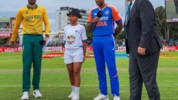 Gqeberha: India's captain Suryakumar Yadav and South Africa's captain Aiden Markram during the toss before the start of the second T20 cricket match between India and South Africa at St George's Oval in Port Elizabeth, Gqeberha, on Sunday, November 10, 2024. (Photo: IANS/@BCCI)