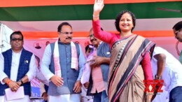 Godda : Jharkhand Mukti Morcha (JMM) candidate Kalpana Soren addresses a rally in support of party candidate Purnima ahead of the Jharkhand Assembly elections in Godda  on Tuesday, November 12, 2024. (Photo: IANS)